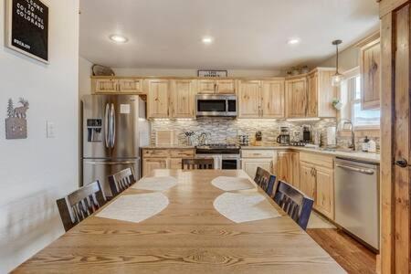 וודלנד פארק Cabin~Views~Heart Of Town~W&D~Fireplace~Kitchen מראה חיצוני תמונה